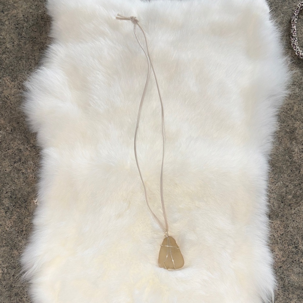❤️‍🔥3/10$ Stone Pendant Necklace
